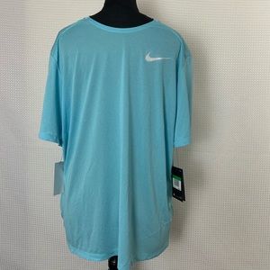 NWT NIKE Turquoise Shirt. Size XL